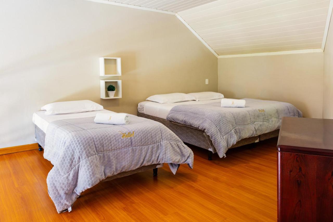 Hello Hostel Gramado Bagian luar foto